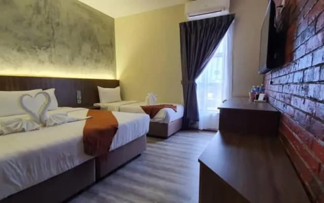 Vista Hotel - photo 2