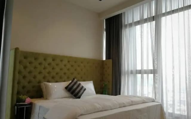 Expressionz Professional Suites by SweetHome - photo 4