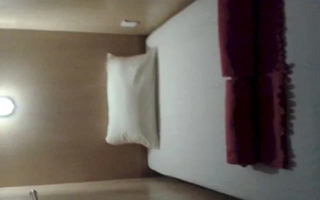 SKYPOD Hostel - photo 4