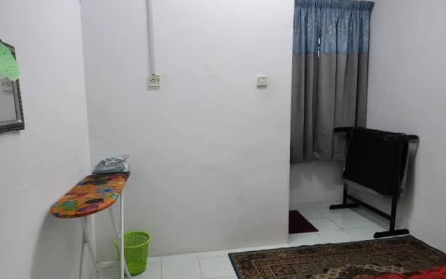 Cozy Terraced Klia Sepang - photo 4