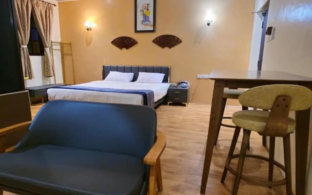 Banana Boutique Hotel - photo 4