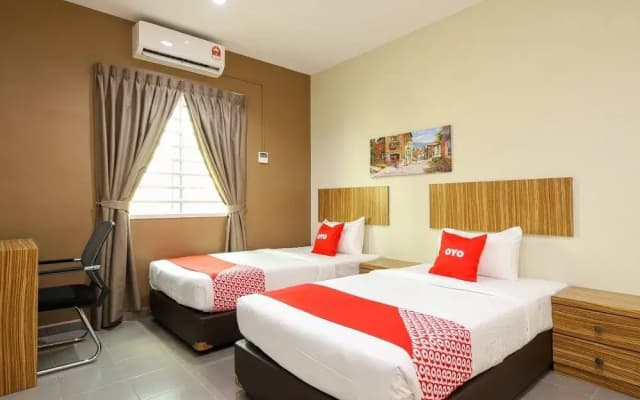 OYO 89839 Riaz Hotel - photo 2