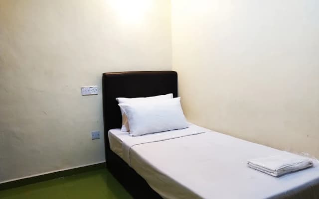 Sastria Hotel - photo 4