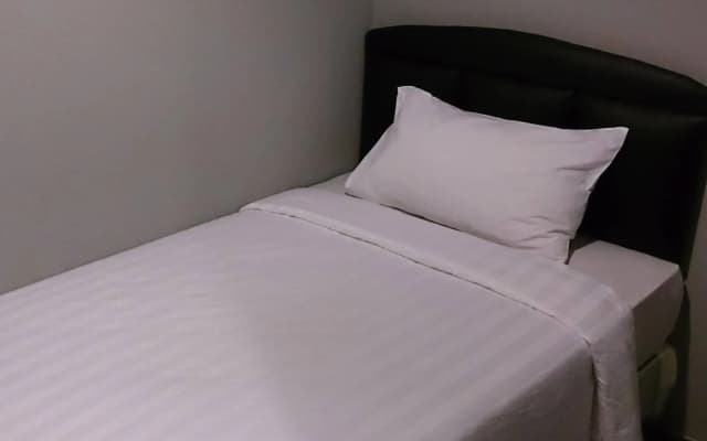 Yomi Hotel - photo 2