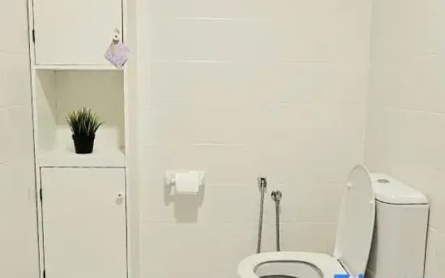 Minimalist studio @ Trefoil Setia Alam (linked bridge to Mall/Convention Centre/NIH/Peninsula) - photo 3