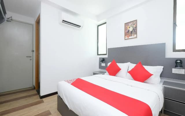 OYO 44043 First Garden Hotel - photo 2