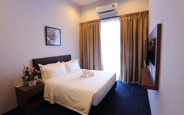 S Boutique Hotel - photo 3