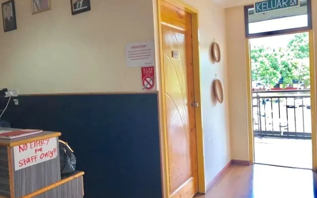 Alpha Inn 1 - photo 2