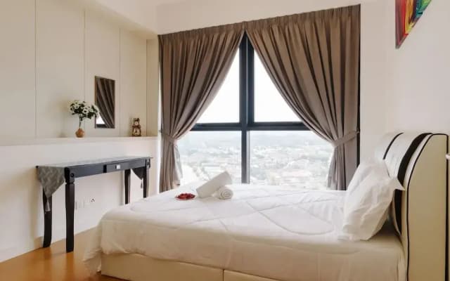 The Hub Signature Suites at SS2 - photo 5