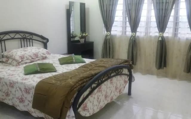 Cinta Kristal Villa Homestay Kajang - photo 2