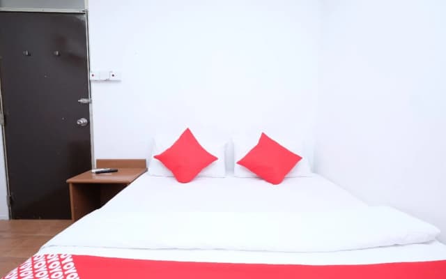 OYO 715 Mr J Hotel Kota Bharu - photo 5