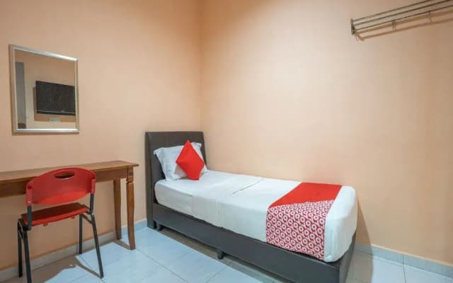 Spot On 89828 Hotel Seri Gemilang - photo 2