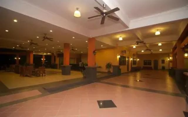 Tanjung Demong Beach Resort - photo 2