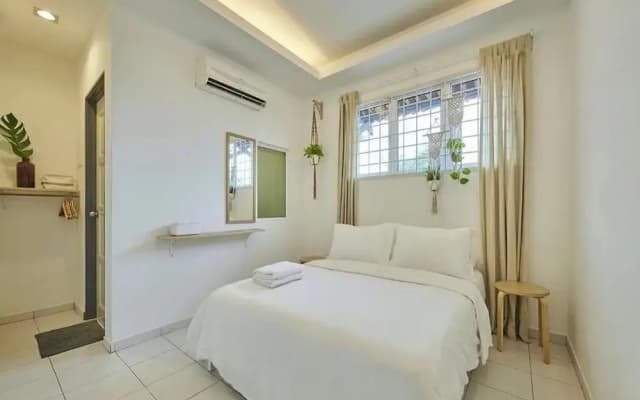 Sleepy Nomad Hostel - photo 3
