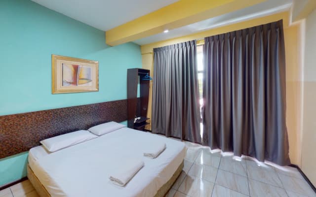 Aristo Hotel At Putatan - photo 5