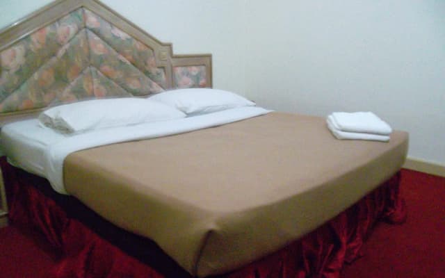 Temenggong Hotel - photo 4