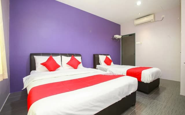 De Hotel by OYO Rooms - photo 4