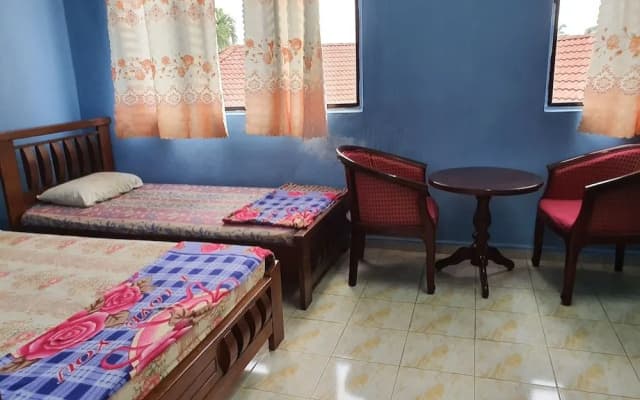 SPOT ON 89920 Muwaffaq Inn - photo 5