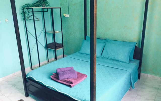 Deena Homestay (Utan Aji) - photo 4