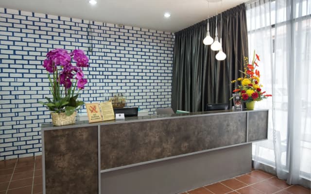 Grand Swiss Hotel - photo 2