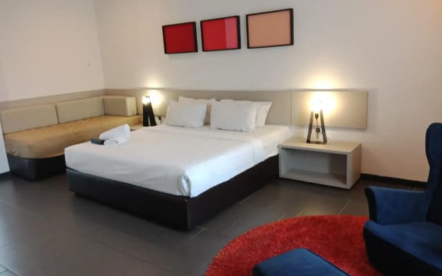 O'Boutique Suites Hotel - photo 3