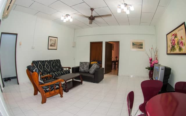 Chin Hua Residence - photo 2