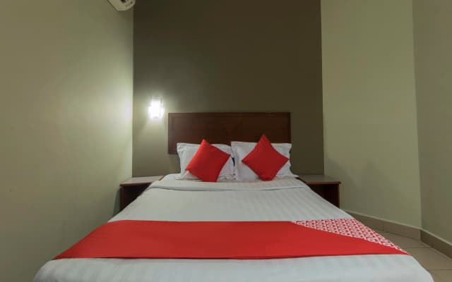 Super OYO 828 Comfort Hotel Shah Alam - photo 3