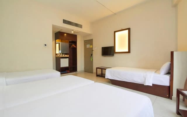 Kepong Hotel - photo 4