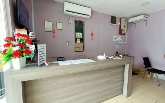 OYO 90089 N H Inn - photo 2