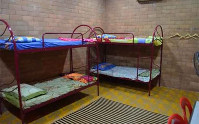 D'Aman Homestay Parit Raja Darat - photo 5