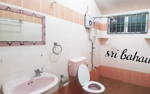 Hotel Sri Bahau - photo 4