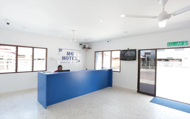 MG Hotel - photo 2