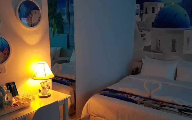 Santorini Hotel Melaka - photo 5