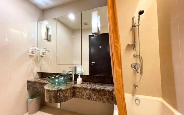 Sunway Resort Suites max 4 pax studio 1 mins walk to Sunway Pyramid - photo 5