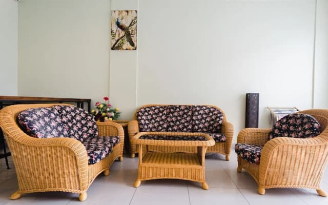 Oyo 90153 U Stay Hotel - photo 5