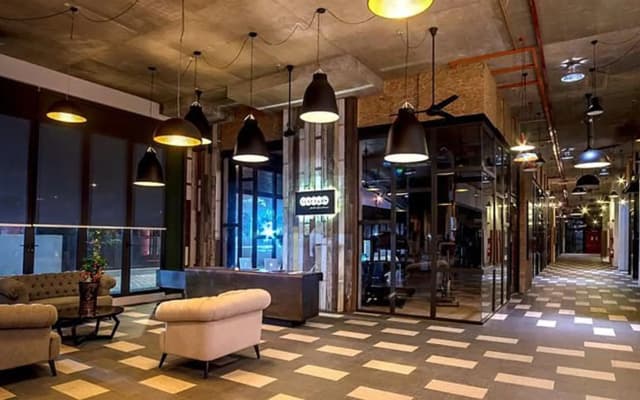 Cube 8teens Boutique Suite by Nest Home - photo 2