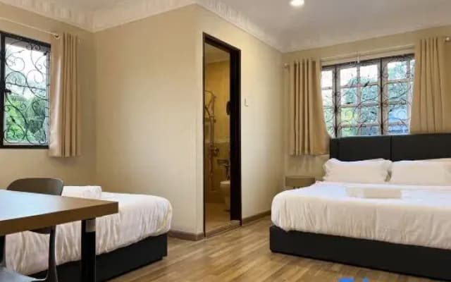 Event House in Subang USJ | 8 Rooms Pool Table - photo 2