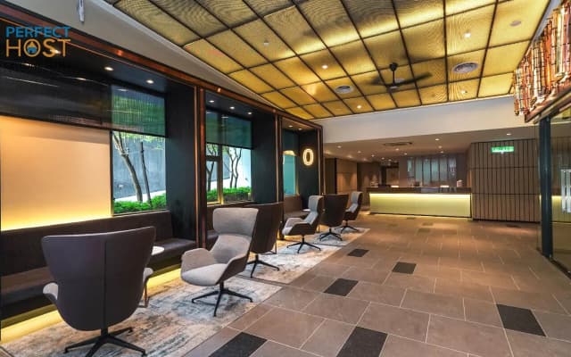 Ceylonz Suites by Perfect Host - photo 2