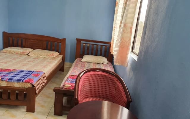 SPOT ON 89920 Muwaffaq Inn - photo 4