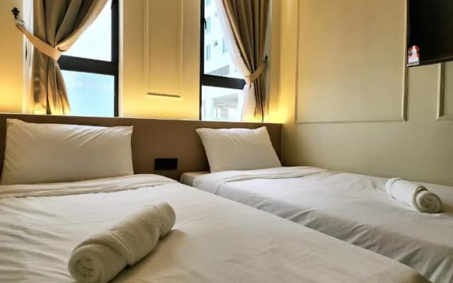 Georgetown AY Hotel - photo 2