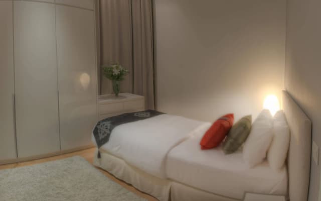 Golden Triangle Suites by Mondo - photo 5