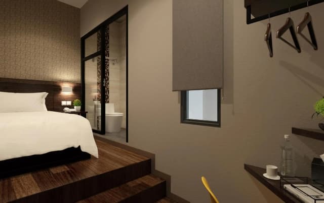 The Square Hotel - photo 3