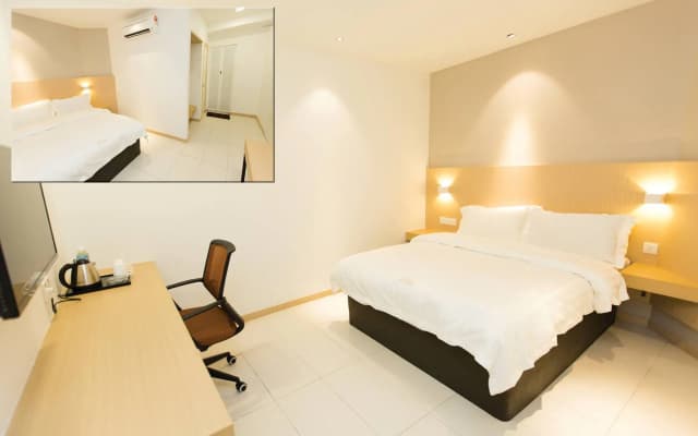 Extreme Boutique Hotel - photo 3