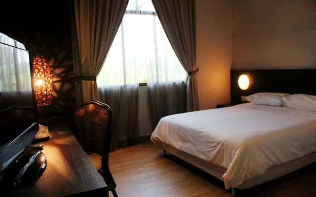 Tanjung Villa Muar - photo 2