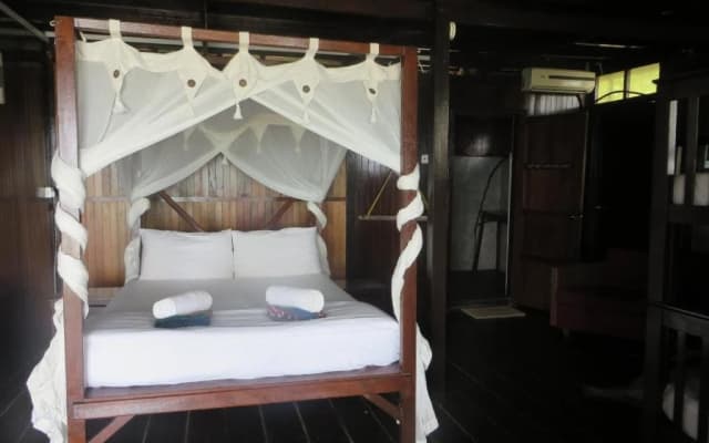 Melina Beach Resort - photo 2