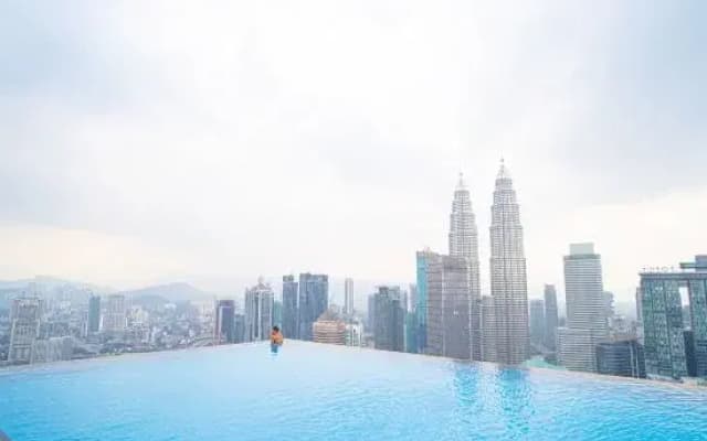 Platinum 2 at Twin Tower KLCC Pavilion to Kimiro - photo 4