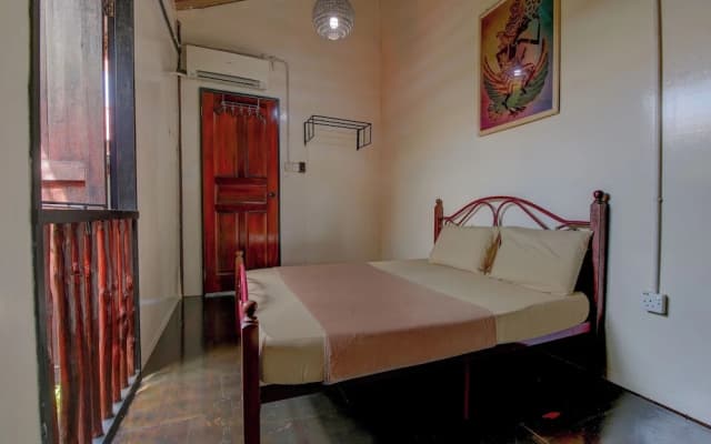 OYO HOME 90800 Rumah Pangi Homestay - photo 3