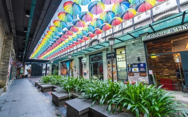 6pax Duplex near IKEA/1Utama@SOHO1 Empire Damansara - photo 3