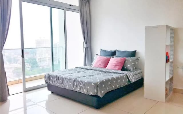 Jb City D'esplanade Shopping Mall Apartment - photo 5