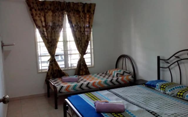 Jati Indah Homestay - photo 2